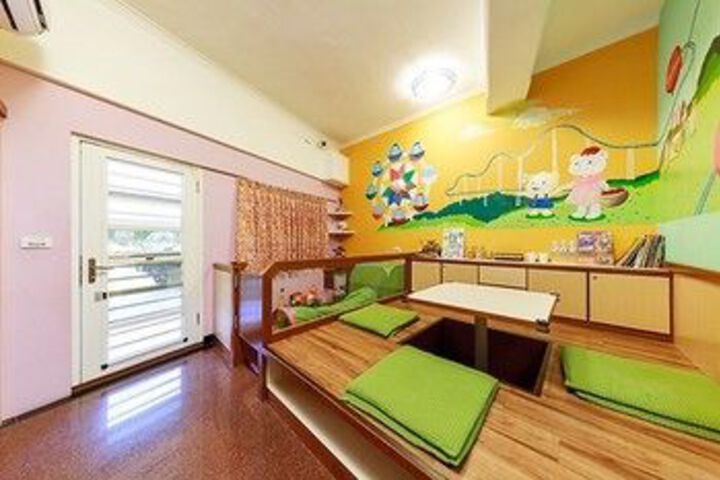 Room 14 of 17