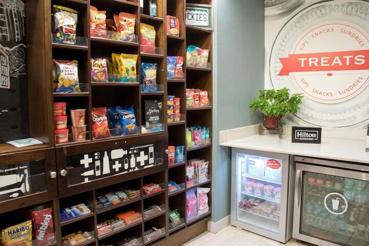 Snack bar