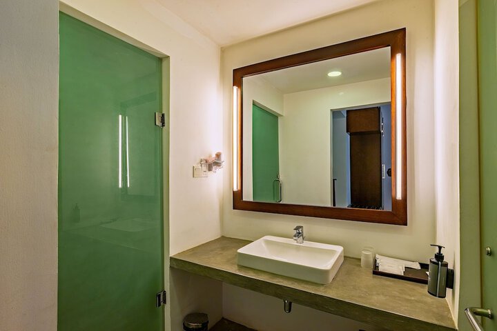 Clean Restrooms
