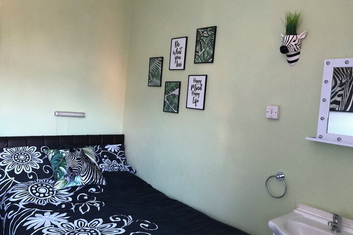 Room 42 of 67