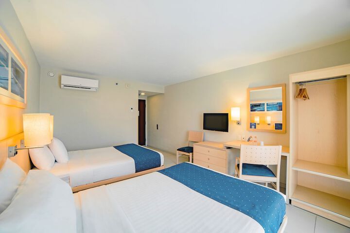 Room 10 of 46