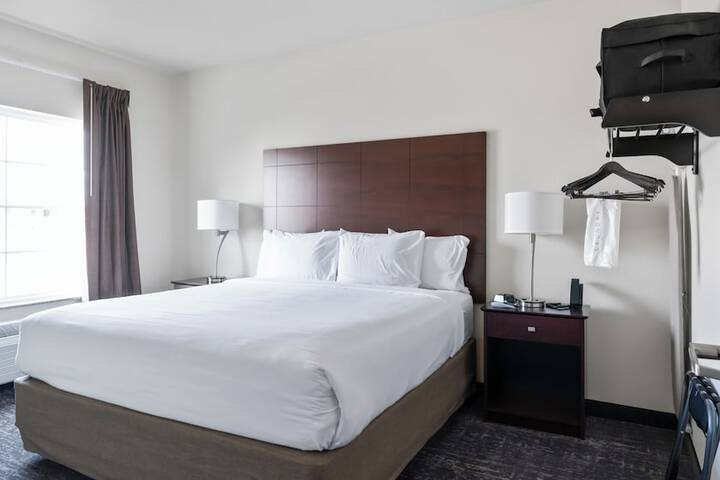 Room 10 of 72