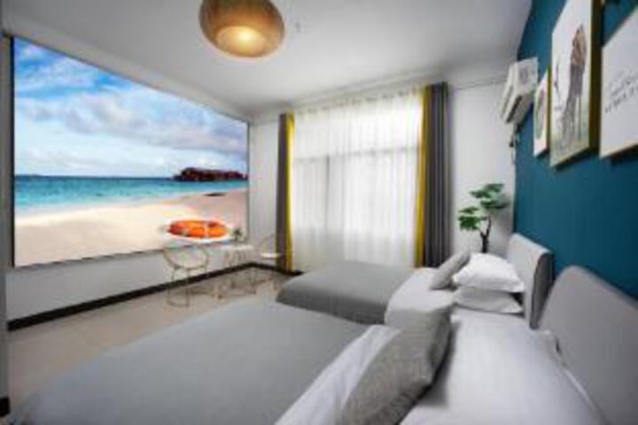 Room 19 of 21