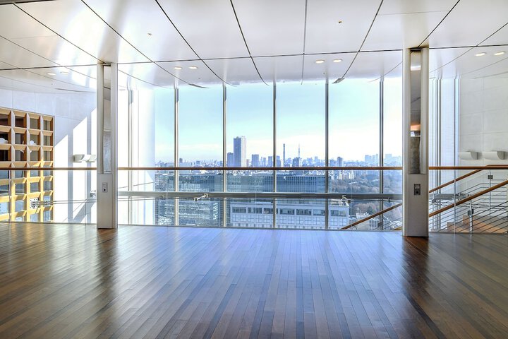 Entrance & Lobby