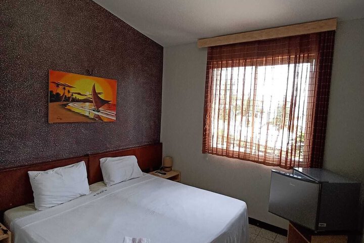 Room 9 of 52