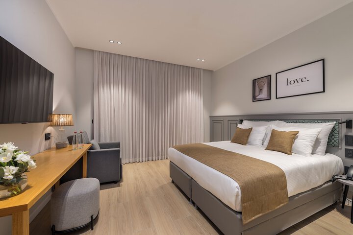 Room 14 of 46
