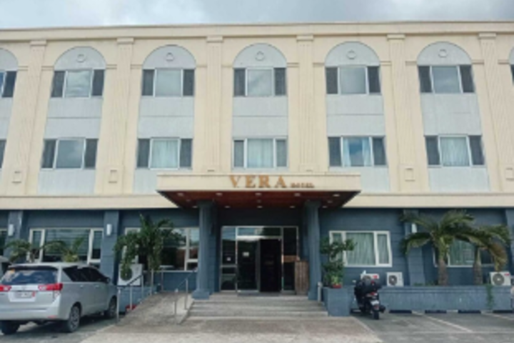 Belvilla Near Clark International Airport formerly Vera Hotel
