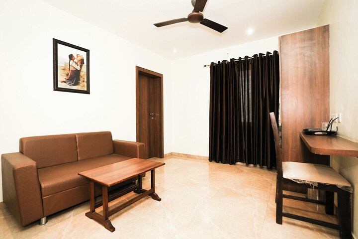 Room 29 of 48