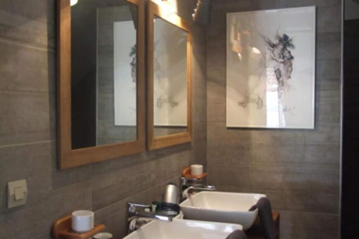 Clean Restrooms
