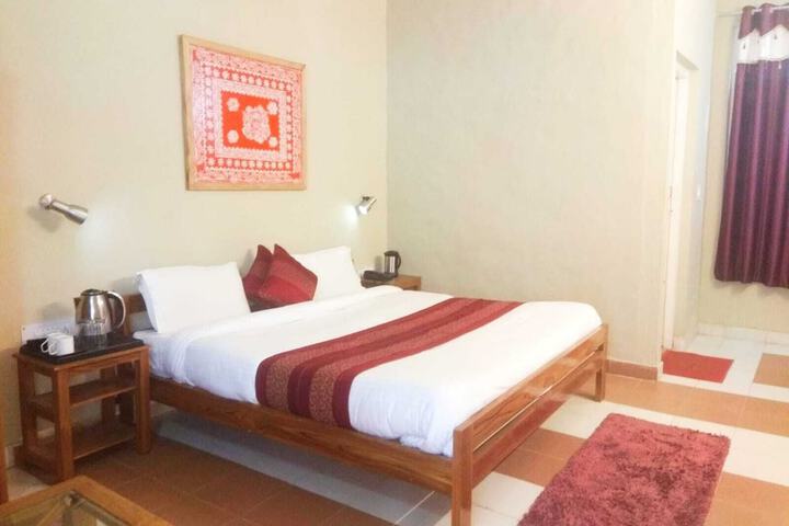 Room 3 of 18