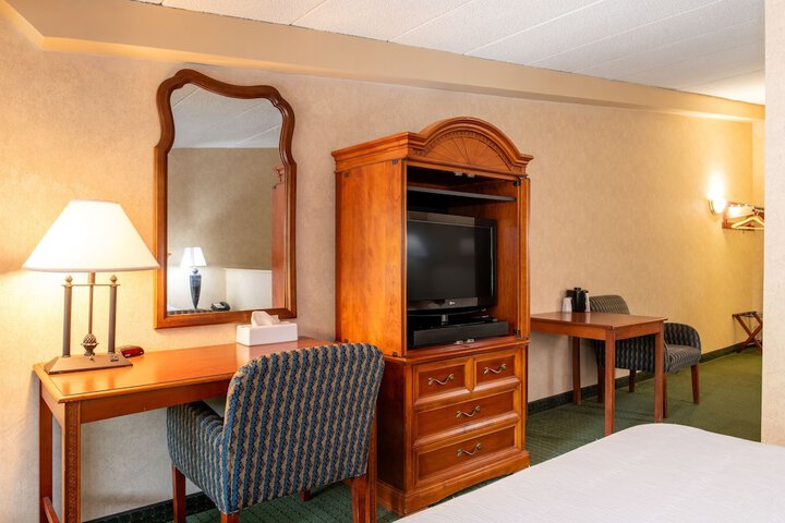Room 40 of 62