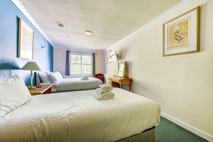 Room 20 of 159