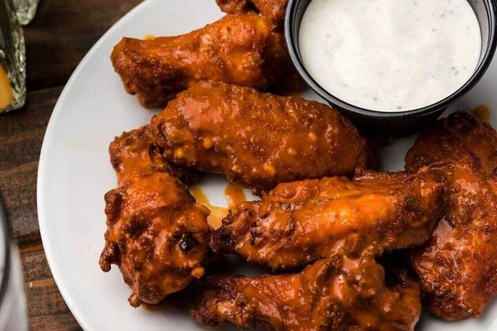 Dining 101 of 107