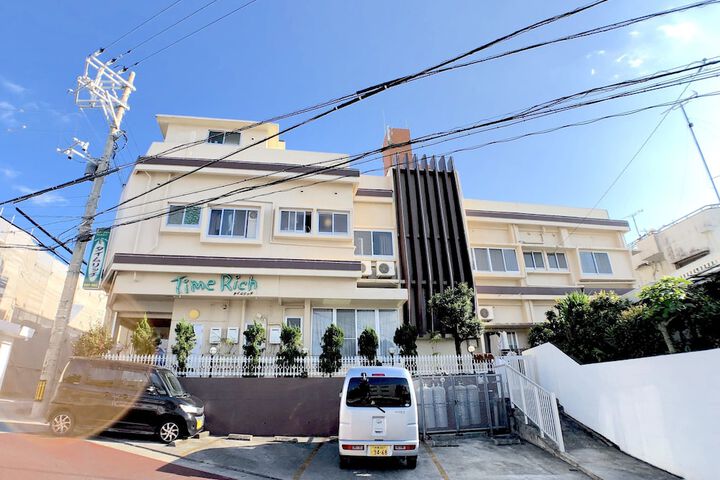Hotel 75 of 79