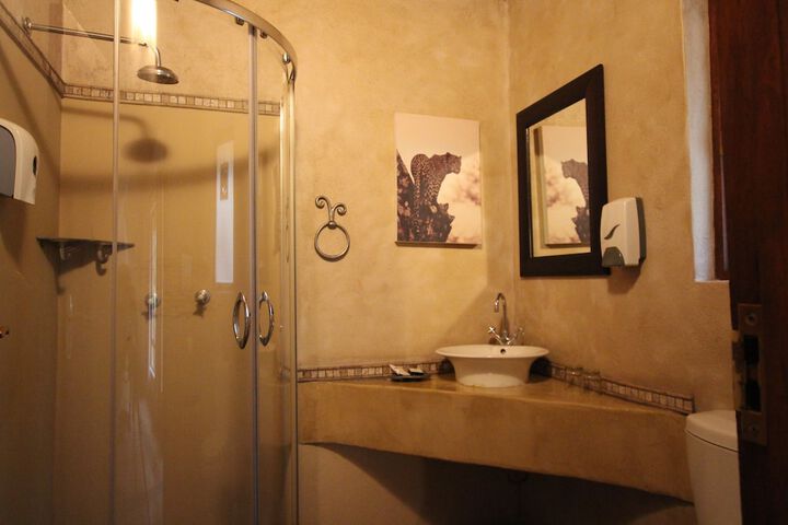 Room 48 of 101