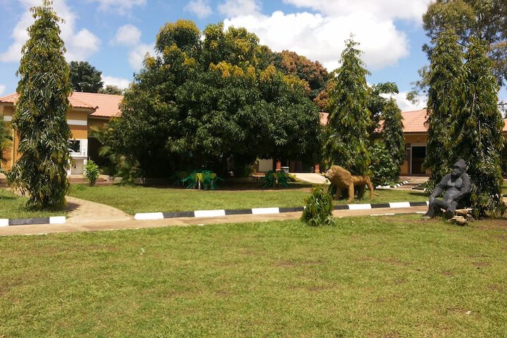 Hotel Exterior 87 of 94
