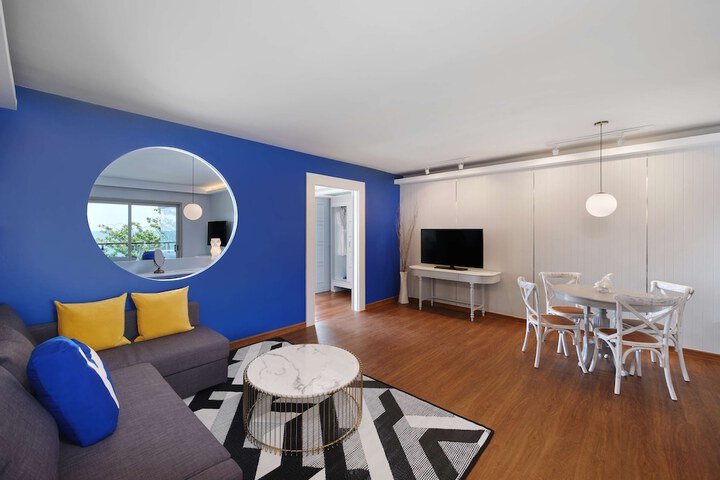 Room 20 of 60