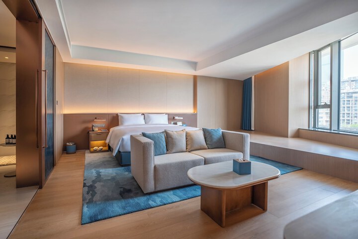 Room 20 of 44