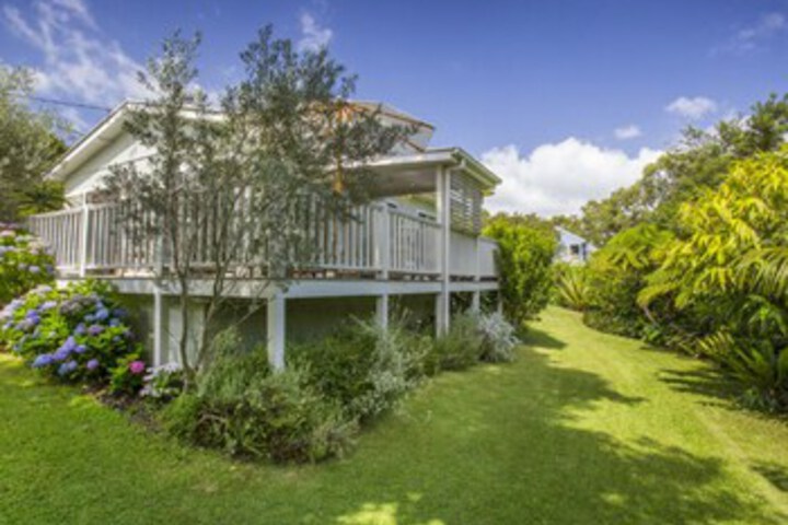 Property Grounds 10 of 13