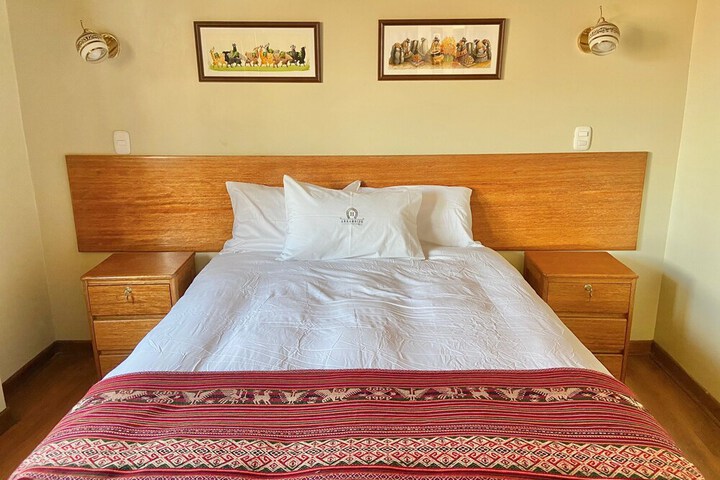 Room 14 of 33