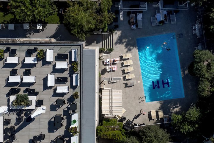 Pool 102 of 137