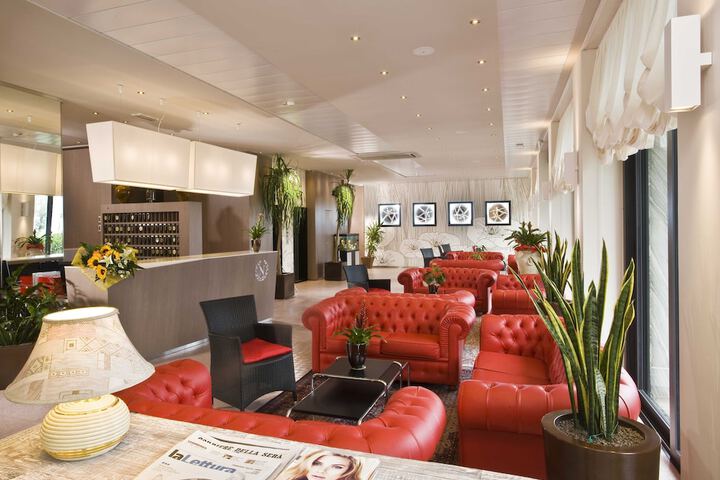 Hotel Interior 2 of 144