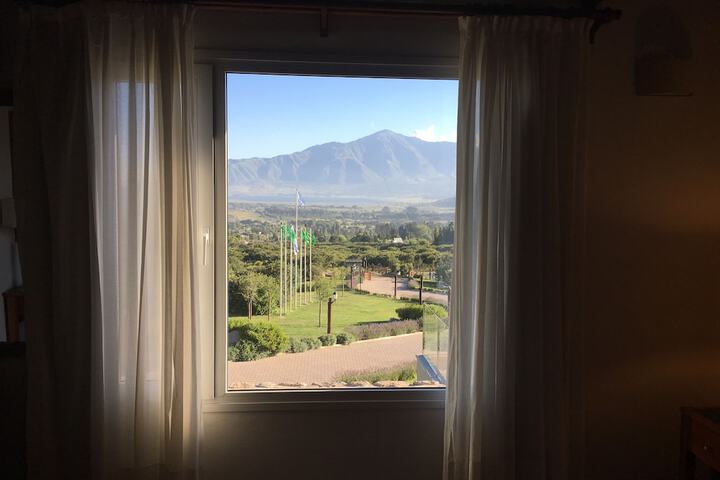 Room 10 of 50