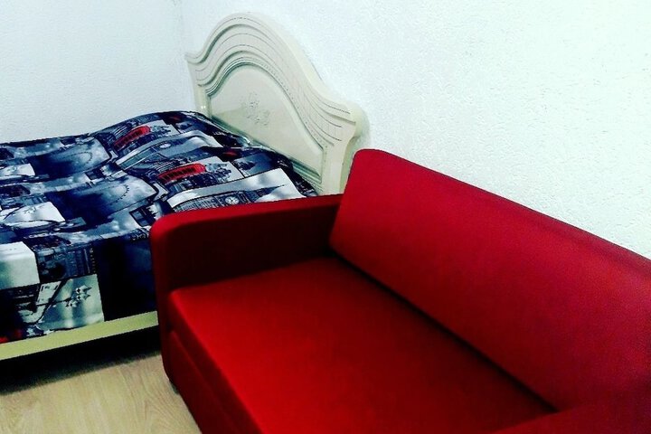 Room 13 of 48