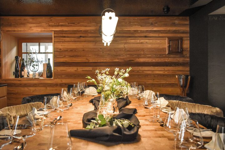 Dining 57 of 68