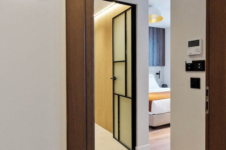 Room 6 of 41