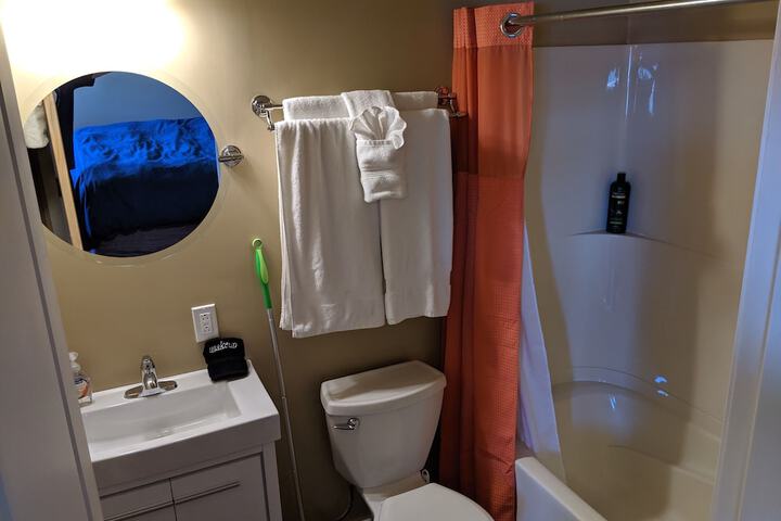 Room 63 of 85
