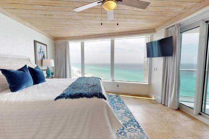 Beachside II 4367