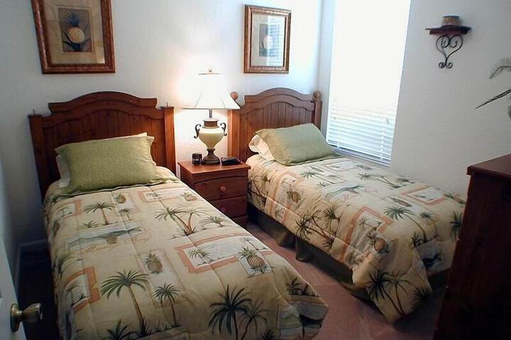 Room 5 of 24