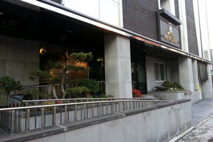 Hotel Exterior