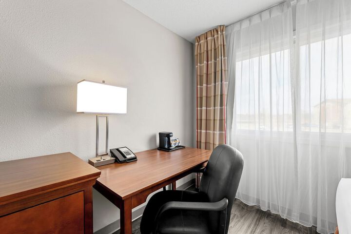 Room 20 of 74