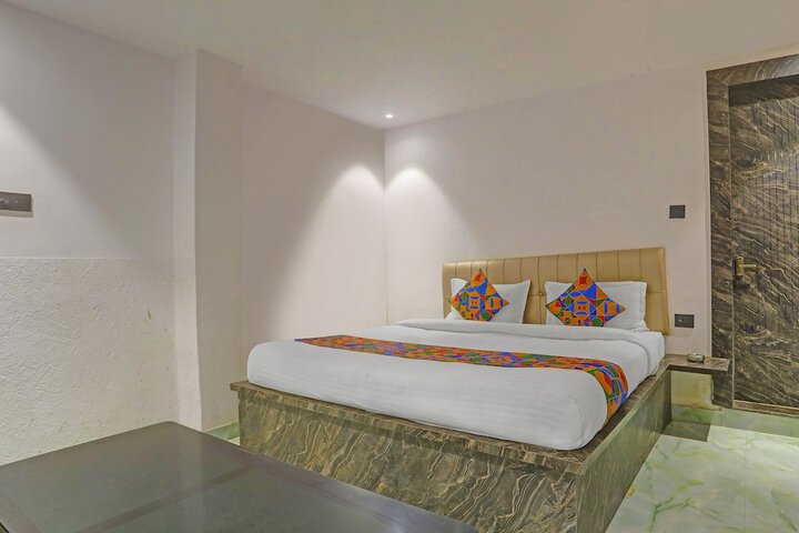 Room 7 of 22
