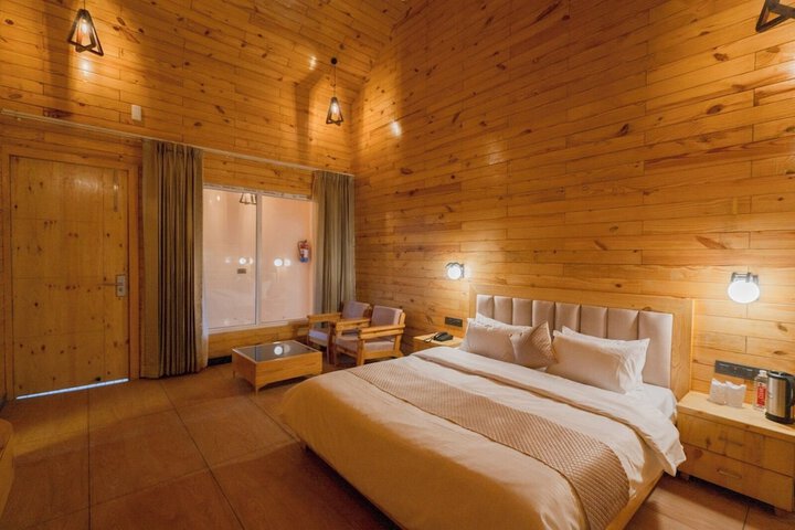 Room 2 of 45