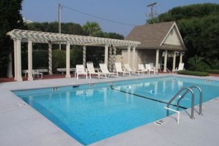 Pool 36 of 42
