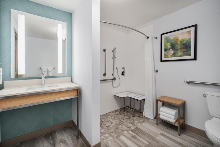 Bathroom shower