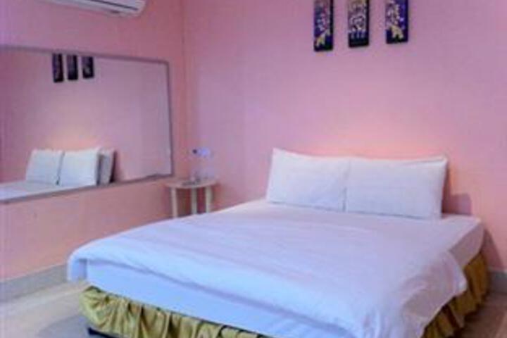 Room 3 of 6
