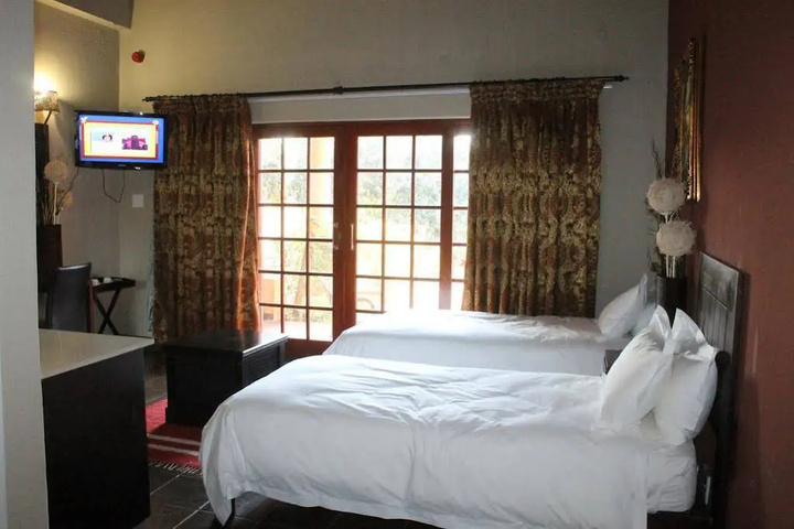 Room 4 of 42