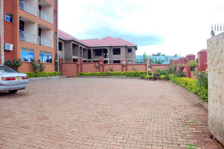 Property Grounds 20 of 20