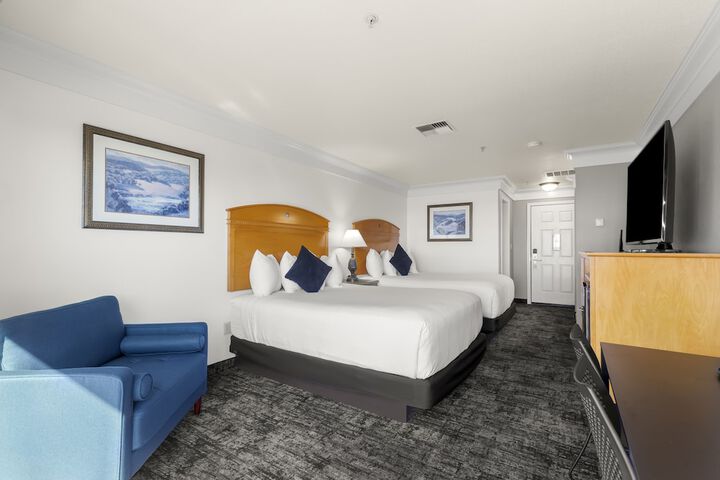2 Queen Beds Ocean View (2 of 30)