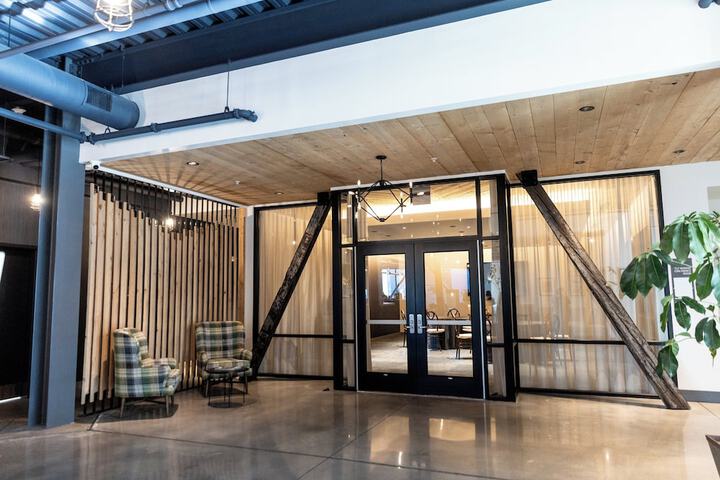 Meeting facility