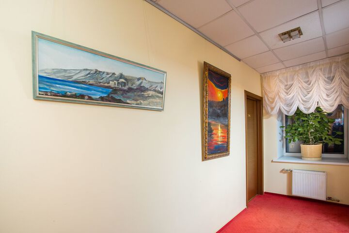 Ballroom/Hall 23 of 27