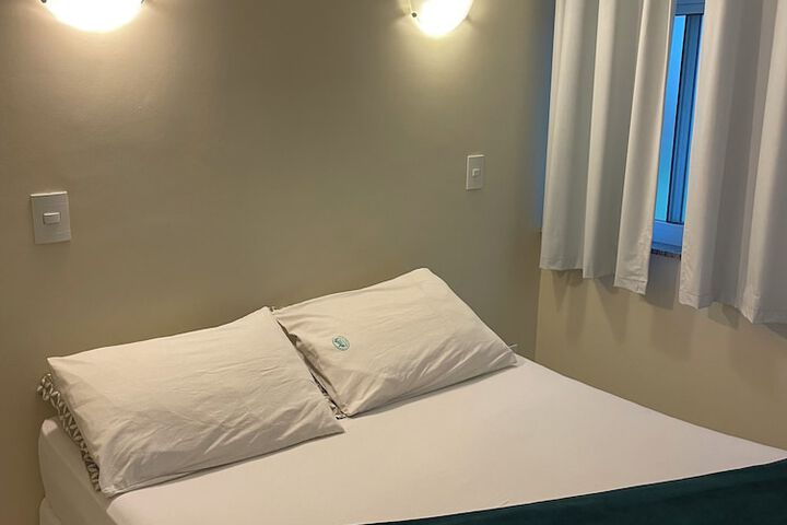 Room 17 of 60