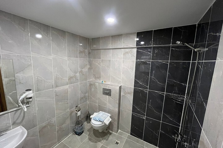 Room 15 of 20
