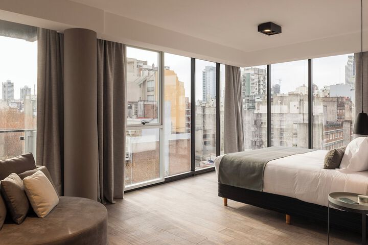 Room 15 of 38