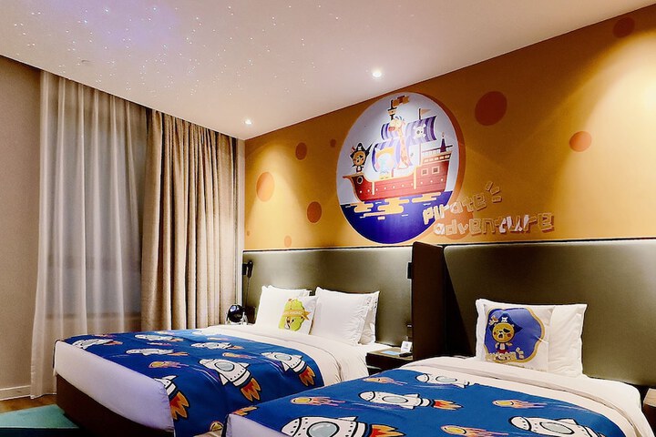 Room 20 of 68