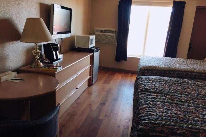 Room 9 of 30